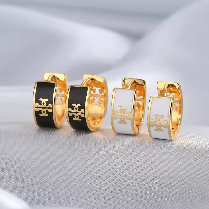 High-Quality 18K Gold Plated Huggie Hoop Earrings – Silver/Gold Finish