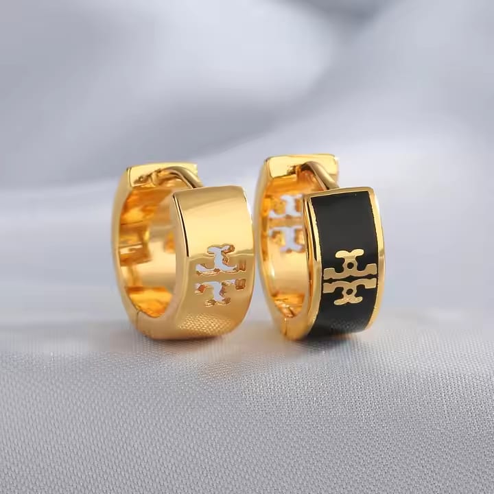 High-Quality 18K Gold Plated Huggie Hoop Earrings – Silver/Gold Finish